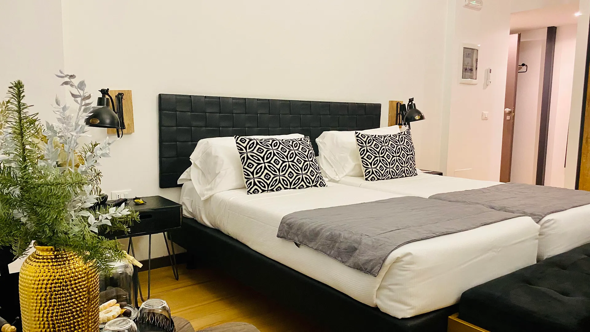 Intomilan Galleria Duomo I Boutique & Design Aparthotel  Milan